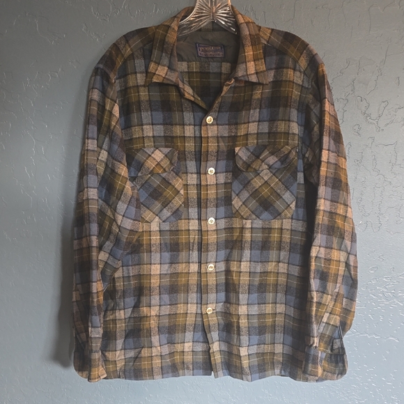 Vintage Pendleton Gray and Blue Plaid Wool Shirt - Picture 1 of 6